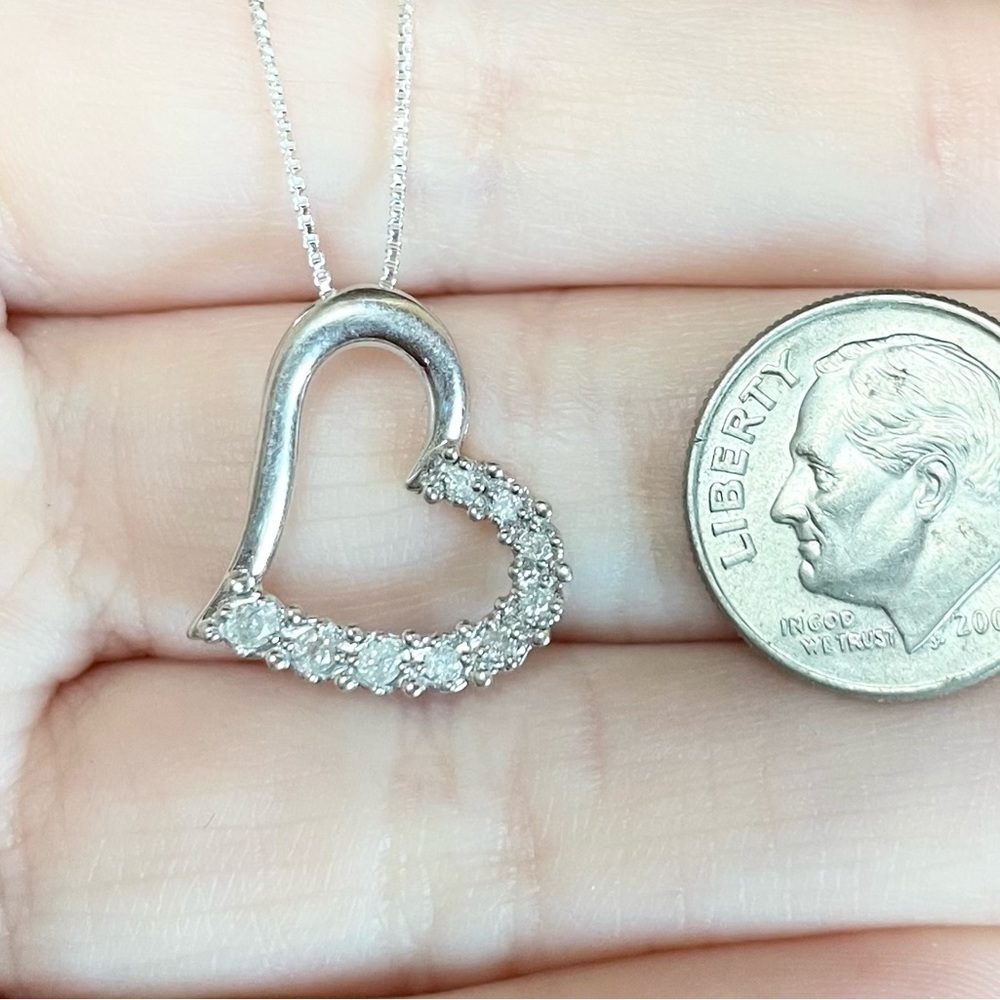 10k Diamond open heart half eternity paved solid white gold light pendant - Picture 7 of 9